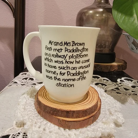 Vintage Paddington Station Mug with Illustration - Picture 3 of 7